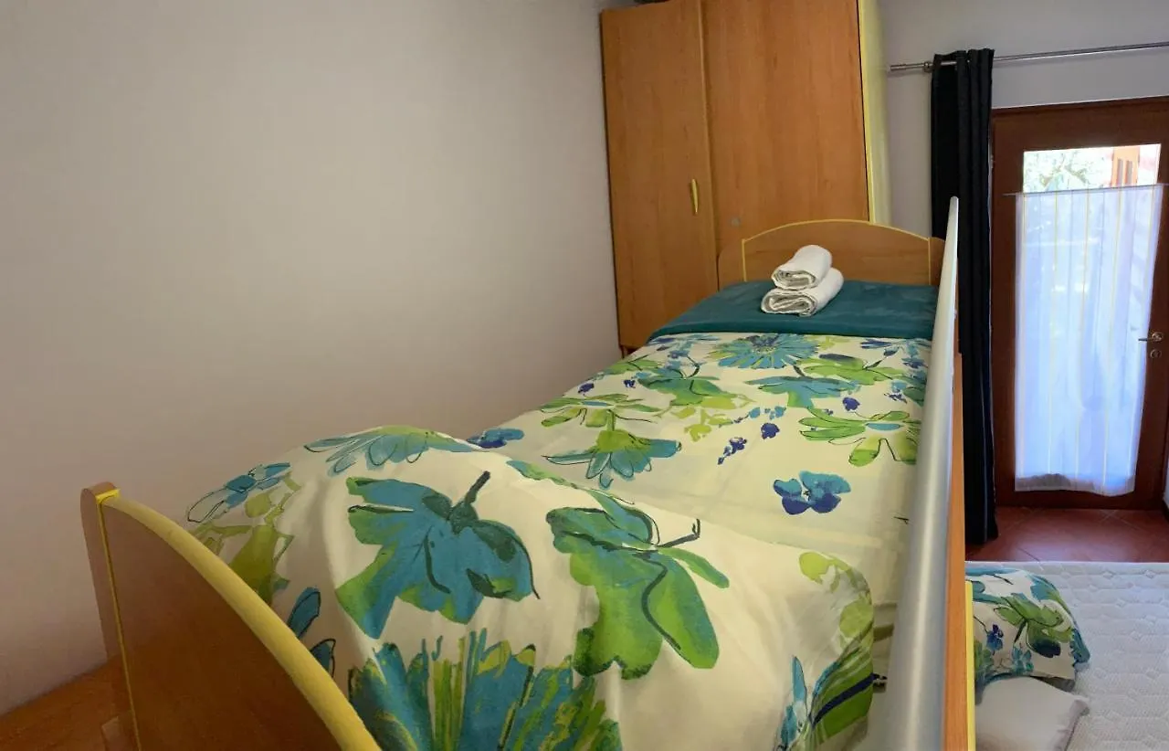 Apartments Leone